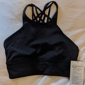 NWT LULULEMON Free to be Moved High Neck Size 4